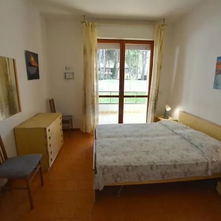 Lignano With Pool Lejlighed *