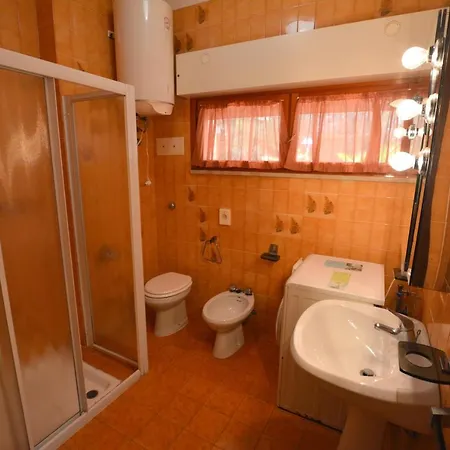 Lignano With Pool Lignano Sabbiadoro