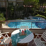 Lignano With Pool Апартаменты *