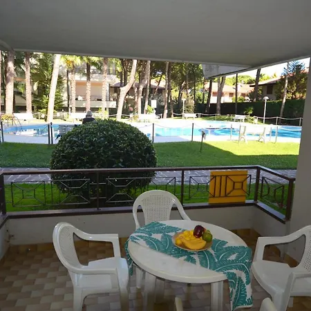 Lignano With Pool Апартаменты *