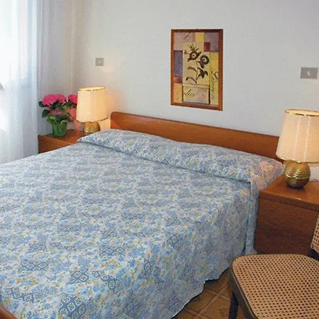 Lignano With Pool Apartment Lignano Sabbiadoro